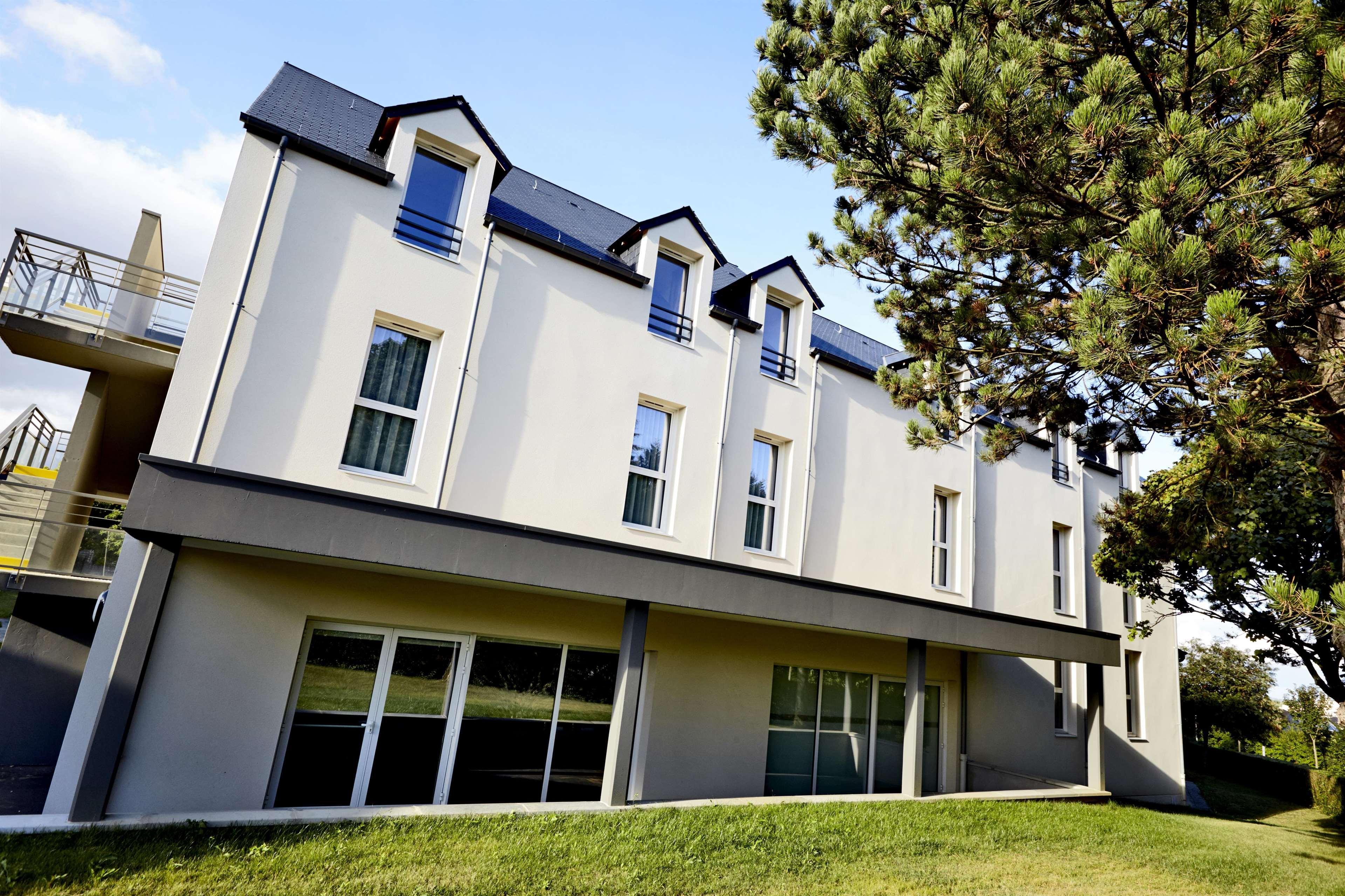 Kyriad Hotel Laval Laval (Mayenne) Exterior foto