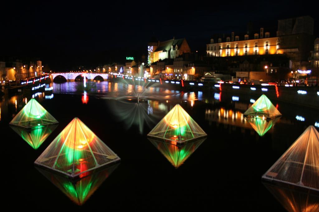 Kyriad Hotel Laval Laval (Mayenne) Exterior foto